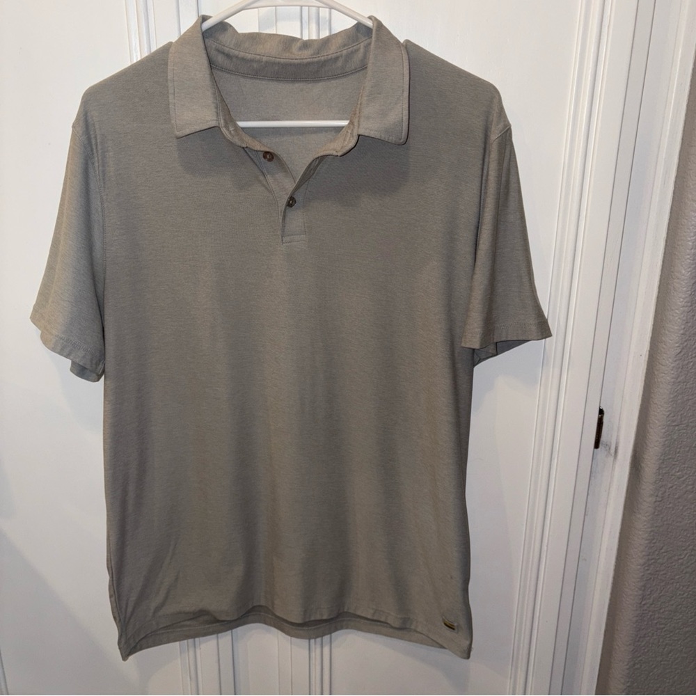 Vuori Shirt Men’s  Sz M Gray  Strato Tech Polo Performance Short Sleeve Golf